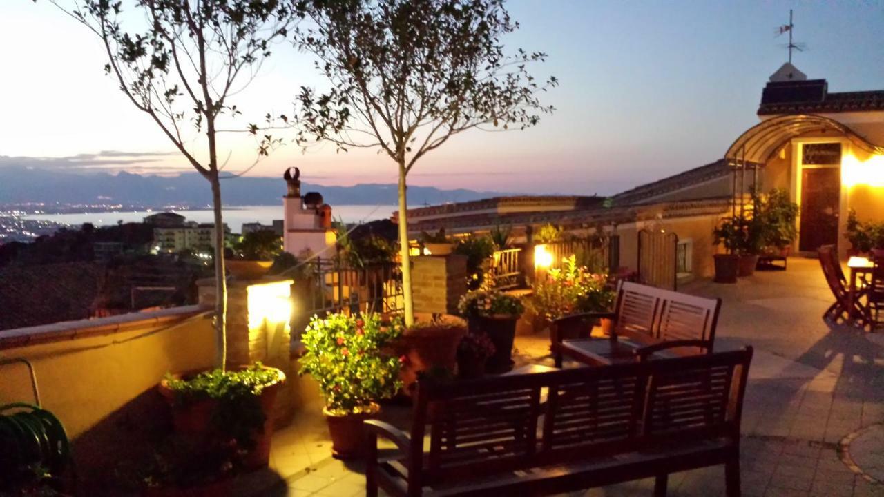 La Terrazza B&B Россано Екстер'єр фото